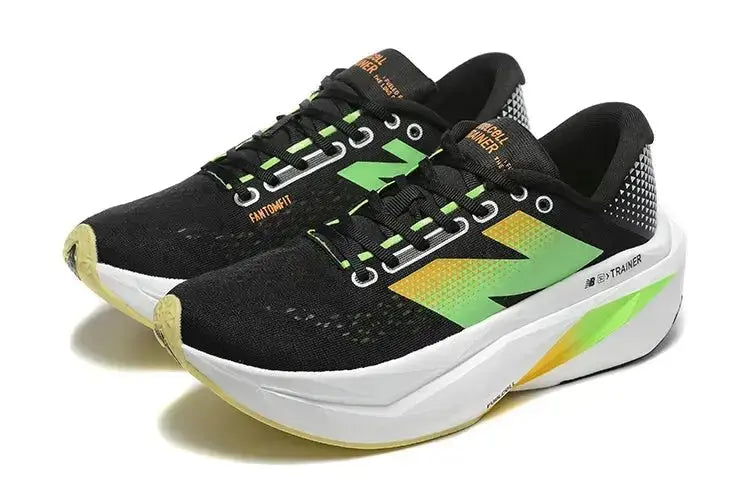 New Balance FuelCell V3 - Black and White - Running Shoes