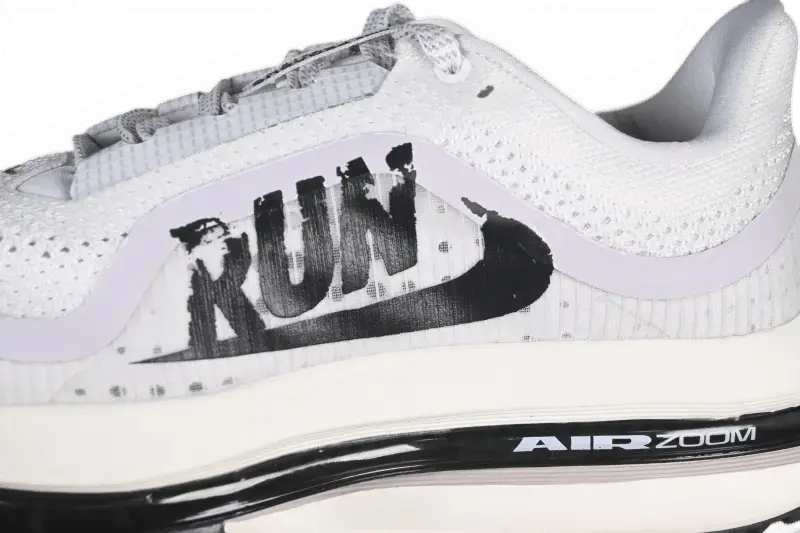 Nike Pegasus Premium Run - Running Shoes