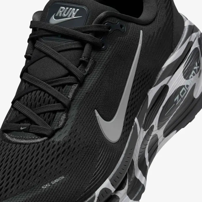 Nike Vomero 18 Anthracite - Running Shoes