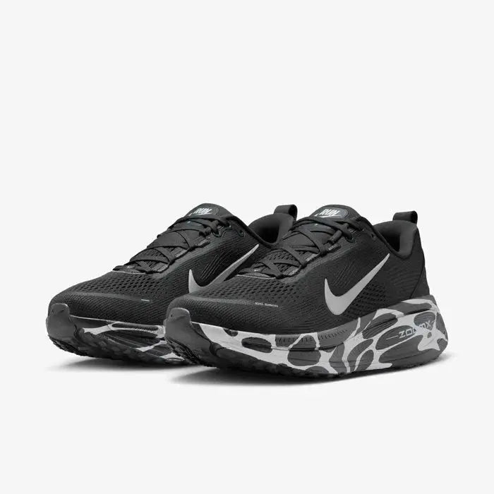 Nike Vomero 18 Anthracite - Running Shoes