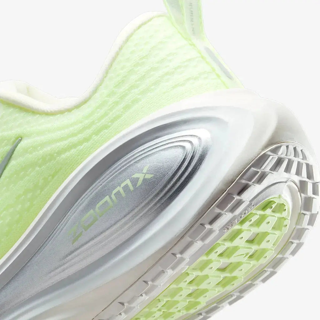 Nike Vomero Plus Green Barely Volt - Running Shoes