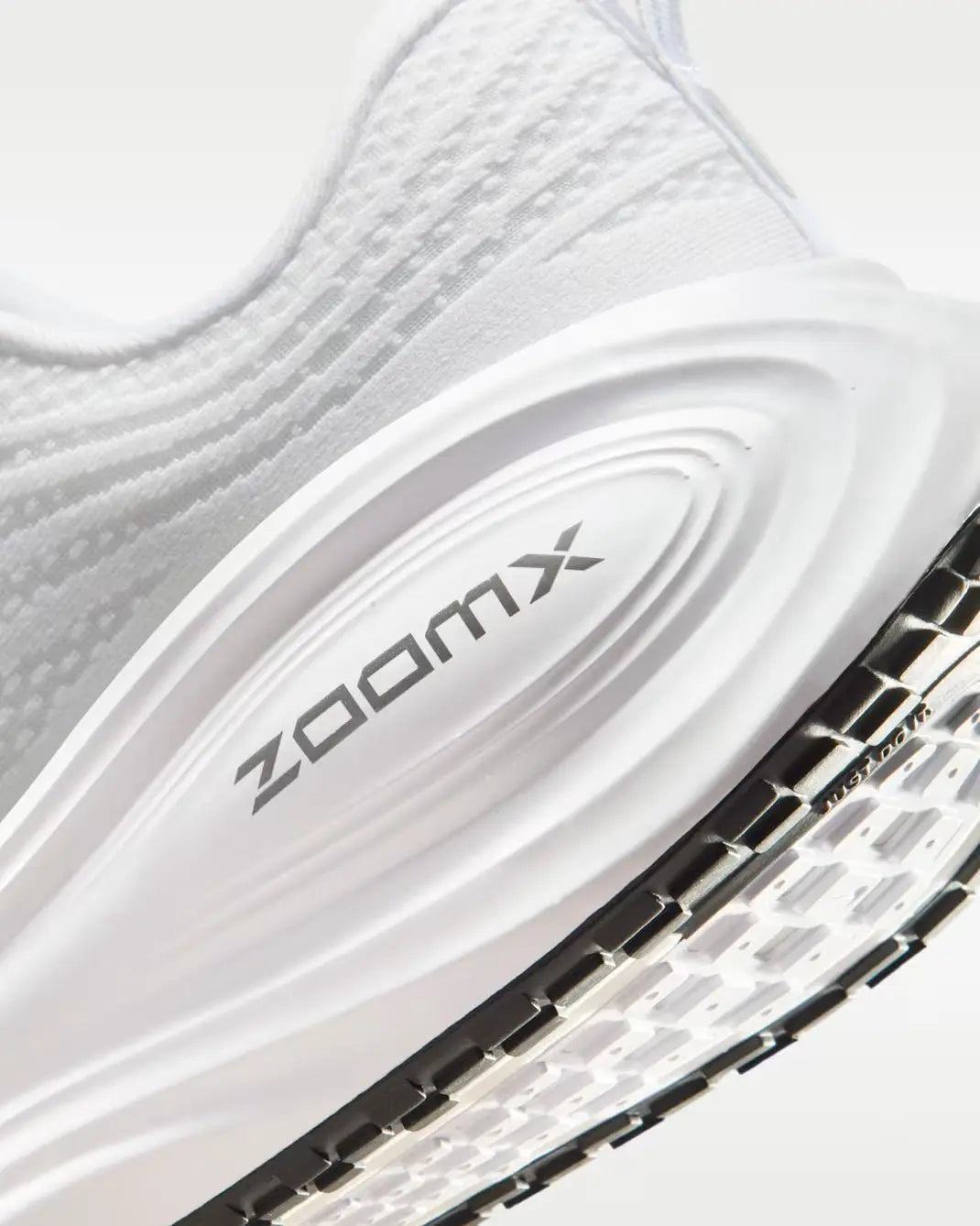 Nike Vomero Plus White Dark Smoke - Running Shoes