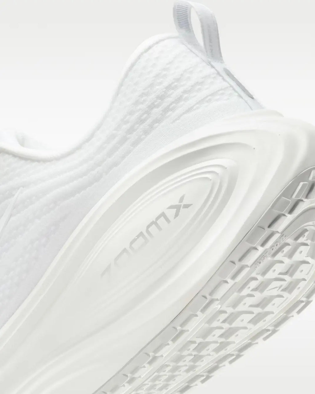 Nike Vomero Plus White Metallic Silver Light Smokey Grey - Running Shoes