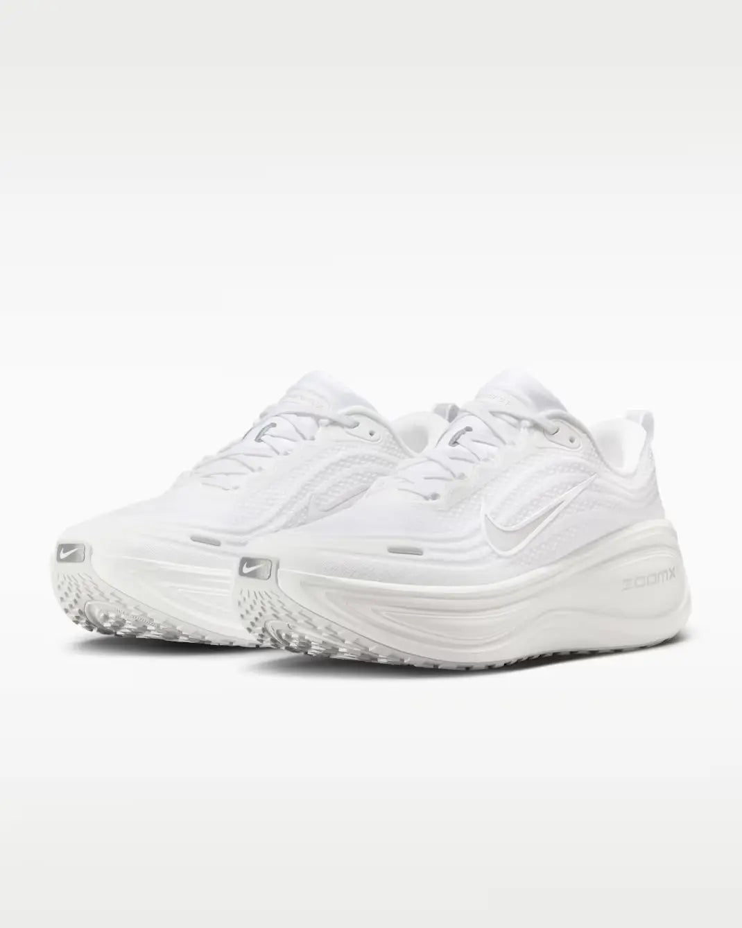 Nike Vomero Plus White Metallic Silver Light Smokey Grey - Running Shoes