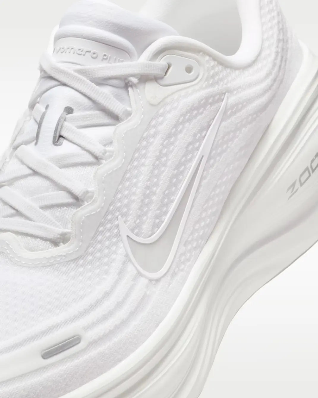 Nike Vomero Plus White Metallic Silver Light Smokey Grey - Running Shoes