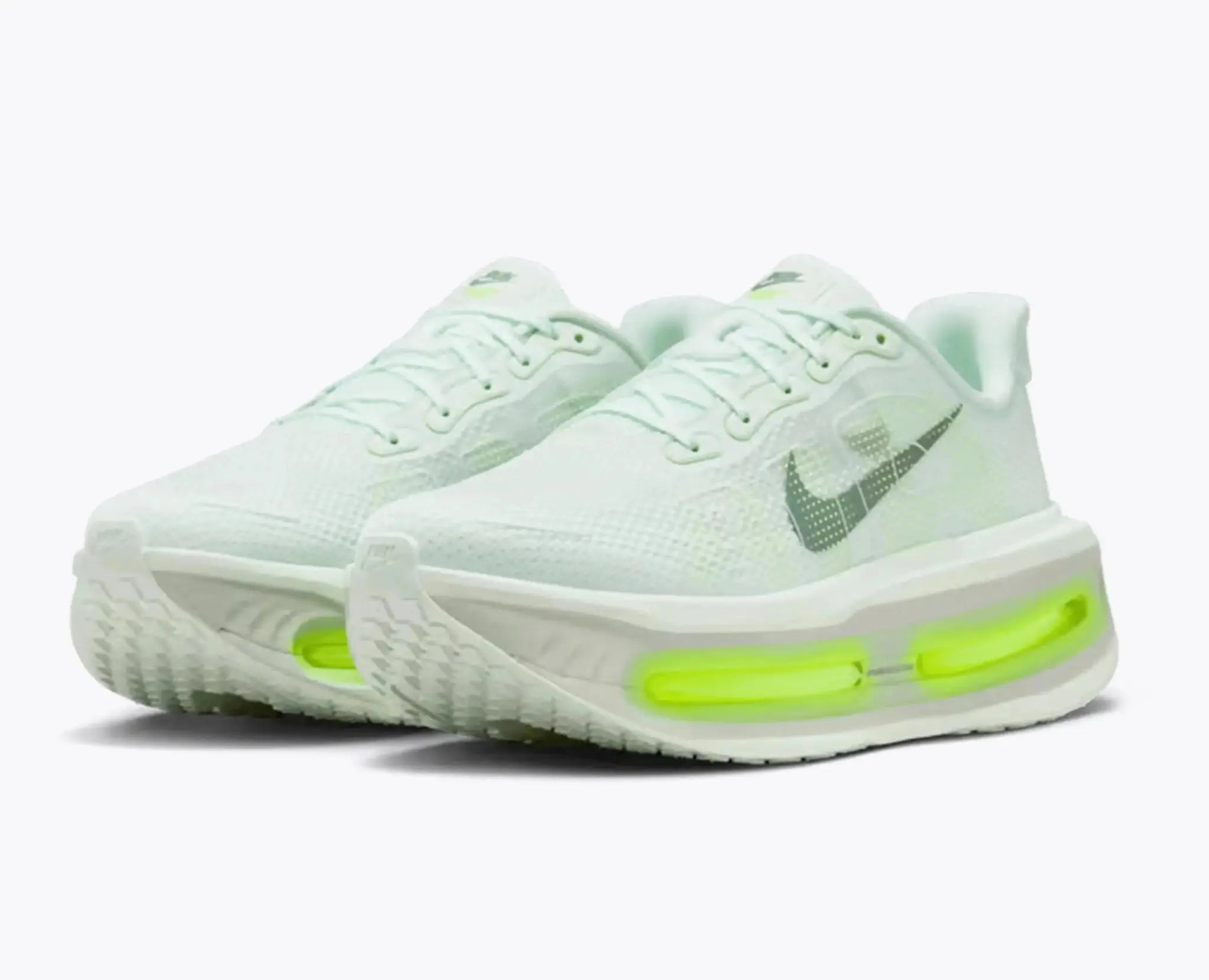 Nike Vomero Premium Barely Green Volt - Running Shoes