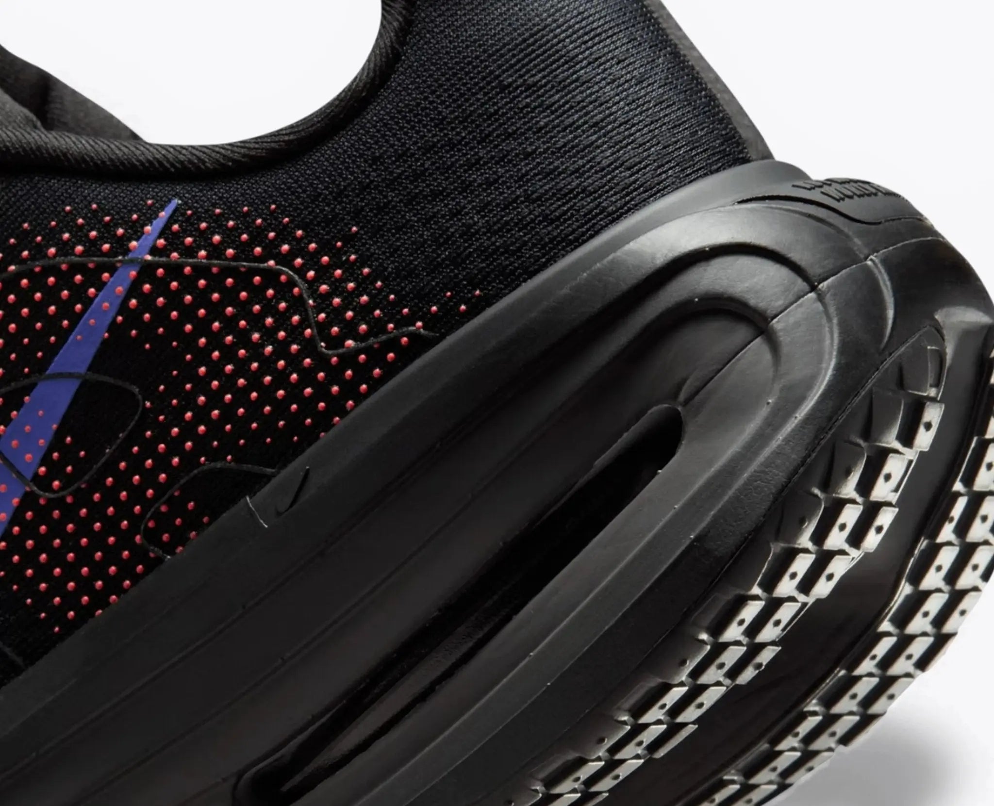 Nike Vomero Premium Black Sapphire Hot Lava - Running Shoes