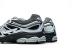 Saucony OG ProGrid Omni 9 Black Silver – Retro Runner - Running Shoes