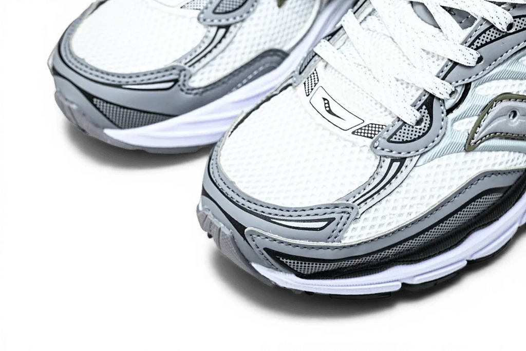 Saucony ProGrid Omni 9 Fabricated Future White Multi - Running Shoes